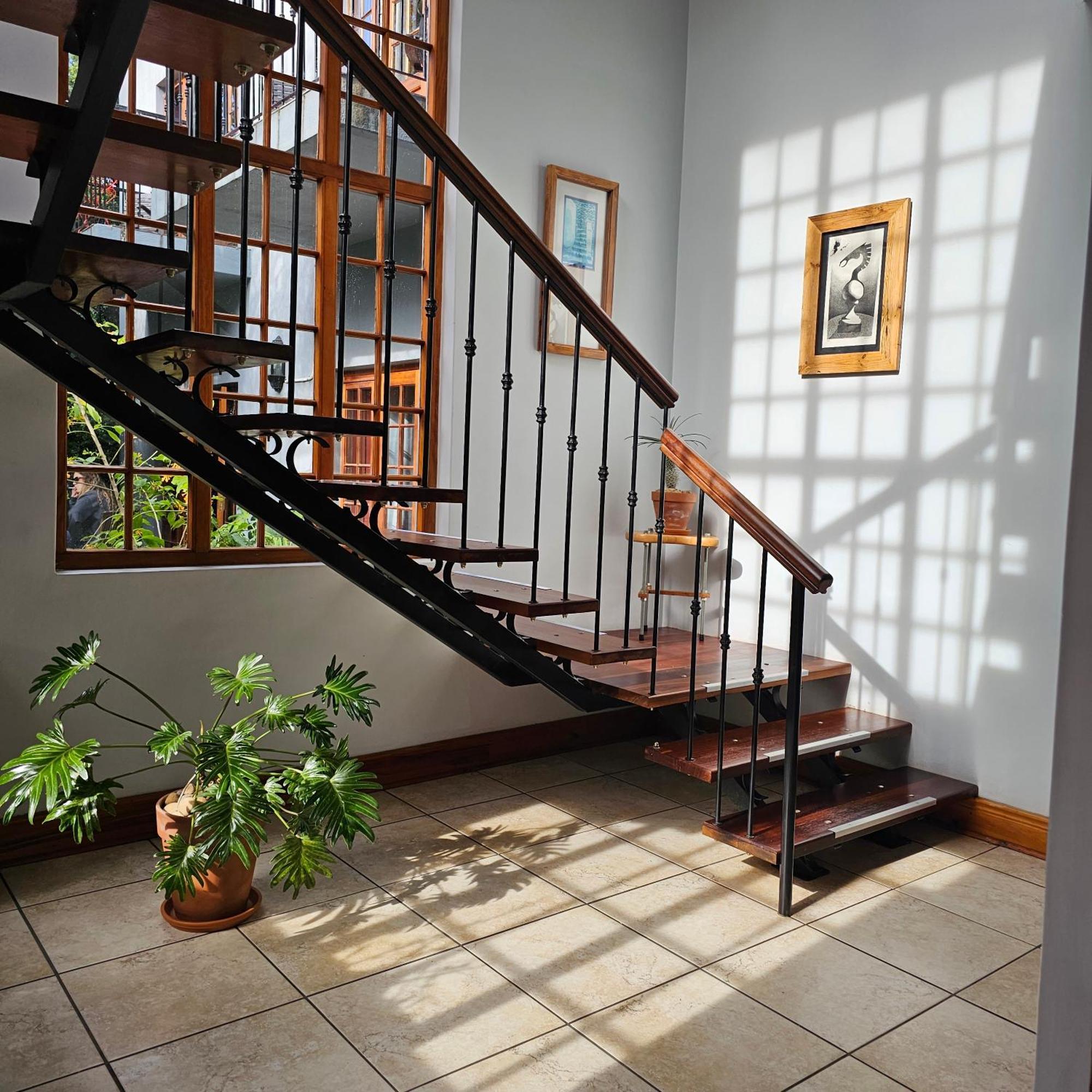 House Of House Guest House Stellenbosch Extérieur photo
